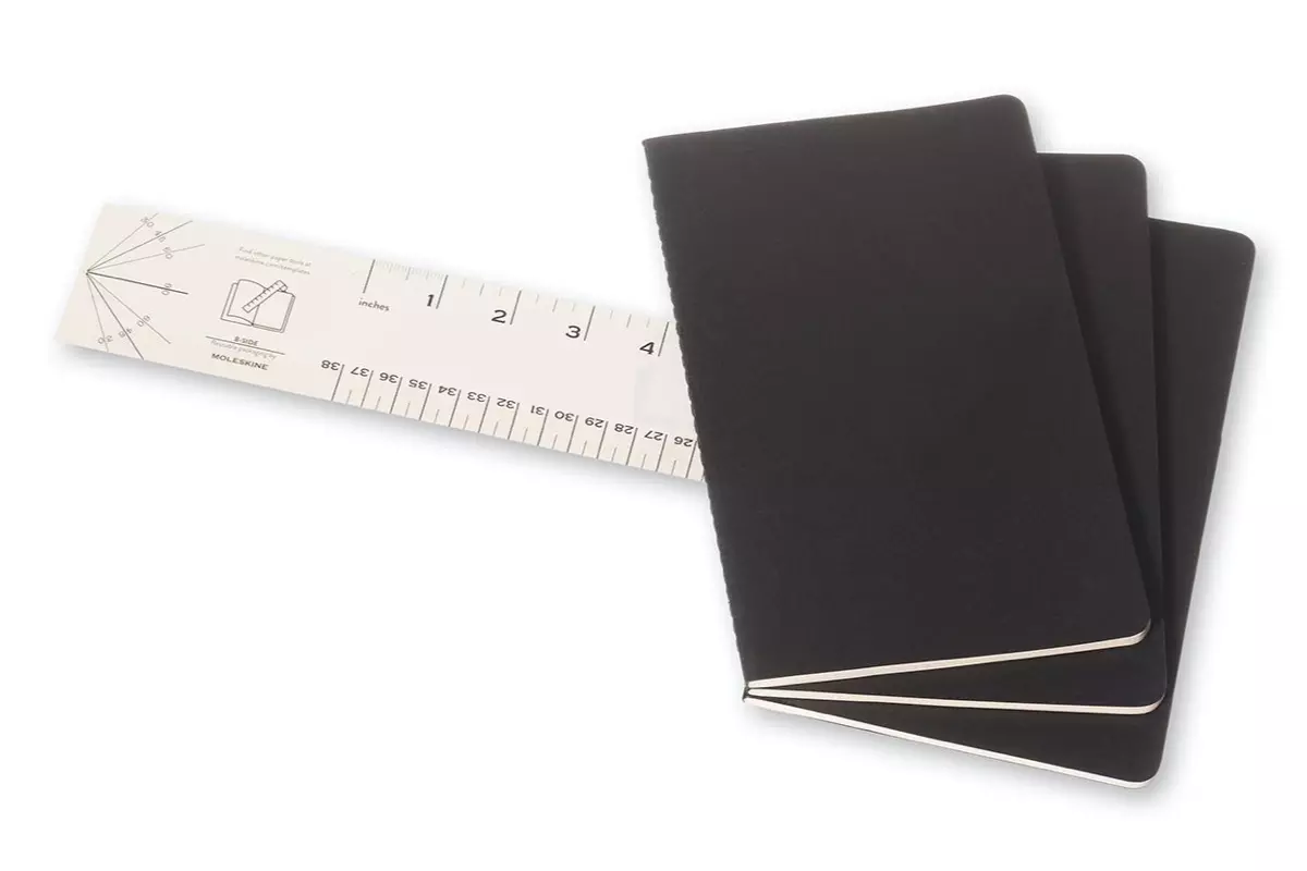 Een Moleskine Cahier Plain Notebook Large Black koop je bij Moleskine.nl